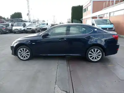 Scrapping Vehicle lexus is ii (_e2_) 220d (ale20) of the year 2007 powered 2ad-fhv