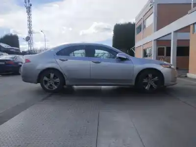 Veicolo di demolizione honda accord viii (cu) 2.2 i-dtec (cu3) dell'anno 2025 alimentato n22b1
