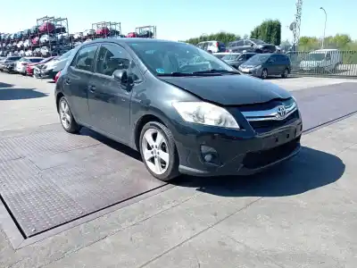 Veicolo di demolizione toyota auris (_e15_) 1.8 hybrid (zwe150_) dell'anno 2010 alimentato 2zr-fxe