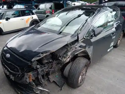 Scrapping Vehicle kia cee'd (jd) 1.4 cvvt of the year 2013 powered g4fa