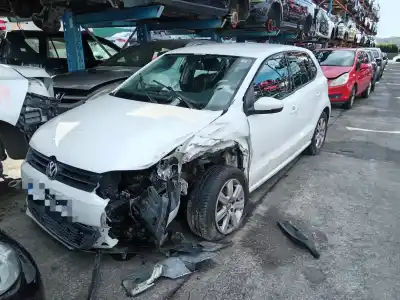 Scrapping Vehicle volkswagen polo v (6r1, 6c1) 1.6 tdi of the year 2009 powered cayb