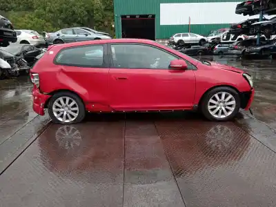 Veicolo di demolizione honda civic vii hatchback (eu, ep, ev) 1.6 i (ep2, eu8, eu6) dell'anno 2005 alimentato d16v1