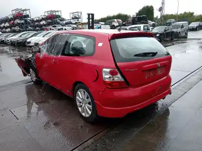 Veicolo di demolizione honda civic vii hatchback (eu, ep, ev) 1.6 i (ep2, eu8, eu6) dell'anno 2005 alimentato d16v1