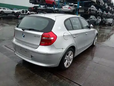 Veículo de Sucata bmw 1 (e87) 118 d do ano 2008 alimentado n47 d20 a