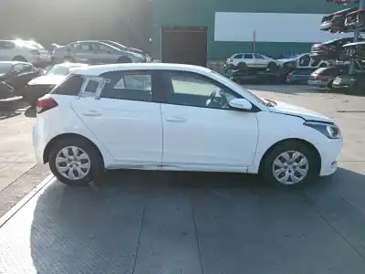 Veicolo di demolizione hyundai i20 ii (gb, ib) 1.4 crdi dell'anno 2017 alimentato d4fc