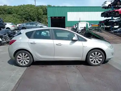 Scrapping Vehicle OPEL ASTRA J (P10) 1.7 CDTI (68) of the year 2010 powered A 17 DTR