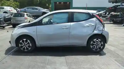 Veicolo di demolizione TOYOTA AYGO x-cite dell'anno 2019 alimentato 1KR