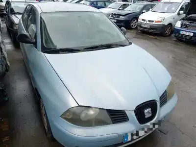 Veicolo di demolizione SEAT IBIZA III (6L1)  dell'anno 2002 alimentato ATD,AXR,BMT
