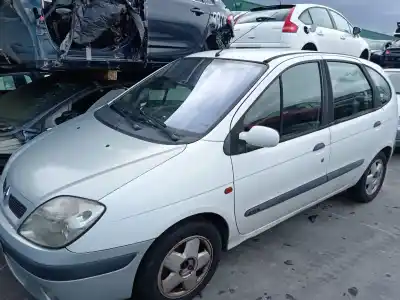 Утилизация автомобиля RENAULT MEGANE SCENIC (JA0/1_)  года 2000 питание F9Q 730,F9Q 734
