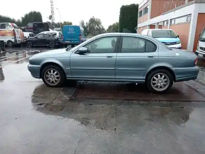 Veicolo di demolizione jaguar x-type i (x400) 2.0 d dell'anno 2004 alimentato d6b (xu9ja)