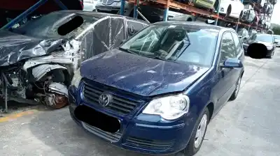 Sloopvoertuig VOLKSWAGEN POLO (9N_, 9A_)  van het jaar 2006 aangedreven BNM,BWB