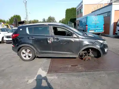 Vehículo de desguace KIA SPORTAGE III (SL)  del año 2011 con motor D4FD