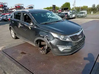 Veicolo di demolizione kia sportage iii (sl) 1.7 crdi dell'anno 2011 alimentato d4fd