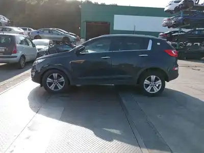 Veicolo di demolizione kia sportage iii (sl) 1.7 crdi dell'anno 2011 alimentato d4fd
