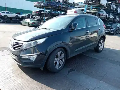 Veicolo di demolizione kia sportage iii (sl) 1.7 crdi dell'anno 2011 alimentato d4fd