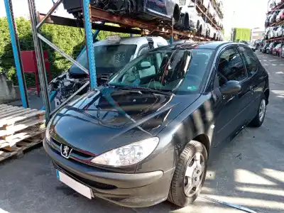 Sloopvoertuig PEUGEOT 206 FASTBACK (2A/C)  van het jaar 2005 aangedreven 8HX (DV4TD),8HZ (DV4TD)