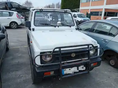 Véhicule à la ferraille SUZUKI SAMURAI TODO TERRENO, CERRADA (SJ_)  de l'année 1992 alimenté F10A