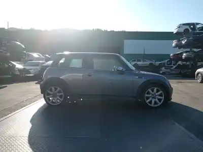 Scrapping Vehicle mini mini (r50, r53) cooper s of the year 2003 powered w11 b16 a