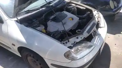 Здавання транспортного засобу renault megane i (ba0/1_) 1.9 dti (ba08, ba0n) року 2000 потужний f9q 730,f9q 731,f9q 734,f9q 736