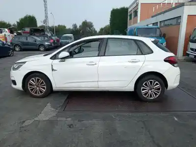 Veicolo di demolizione CITROEN C4 II (NC_)  dell'anno 2016 alimentato HN01