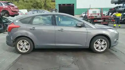 Vehicul casat ford focus iii sedán 1.0 ecoboost al anului 2013 alimentat m1da,m1dc,m1dd