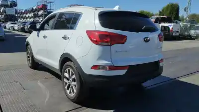Veicolo di demolizione kia sportage iii (sl) 1.7 crdi dell'anno 2015 alimentato d4fd