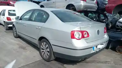 Scrapping Vehicle volkswagen passat b6 (3c2) 2.0 tdi 16v 4motion of the year 2010 powered bkp,cbab