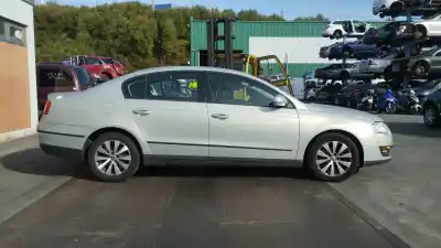Scrapping Vehicle volkswagen passat b6 (3c2) 2.0 tdi 16v 4motion of the year 2010 powered bkp,cbab