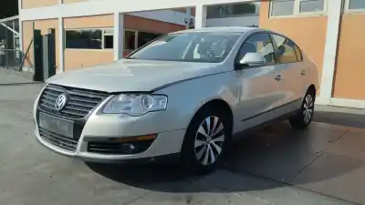 Scrapping Vehicle volkswagen passat b6 (3c2) 2.0 tdi 16v 4motion of the year 2010 powered bkp,cbab