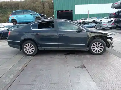 Scrapping Vehicle volkswagen passat b6 (3c2) 2.0 fsi of the year 2005 powered blr,bly,bvx,bvy,bvz