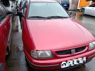 Veículo de Sucata seat ibiza ii (6k1) 1.4 i do ano 1997 alimentado abd,aex,akk,akv,anw,apq,aud