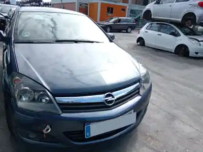 Veículo de Sucata opel astra h gtc (a04) 1.7 cdti (l08) do ano 2006 alimentado z 17 dth