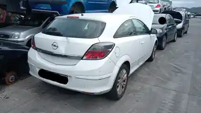 Veículo de Sucata OPEL ASTRA H GTC (A04) 1.7 CDTI (L08) do ano 2010 alimentado Z 17 DTH