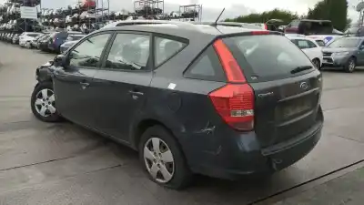 Veicolo di demolizione kia cee'd sw (ed) 1.6 crdi 115 dell'anno 2011 alimentato d4fb