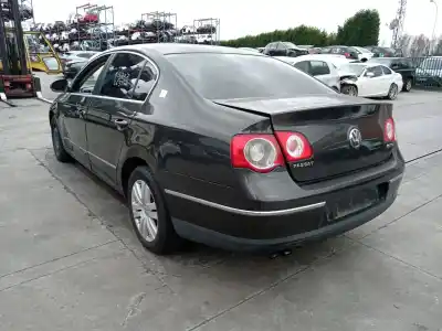 Scrapping Vehicle volkswagen passat b6 (3c2) 2.0 tdi 16v of the year 2006 powered bkp