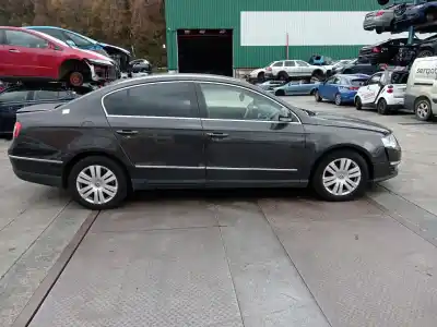 Scrapping Vehicle volkswagen passat b6 (3c2) 2.0 tdi 16v of the year 2006 powered bkp