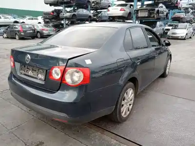 Scrapping Vehicle volkswagen jetta iii (1k2) 1.9 tdi of the year 2008 powered bxe
