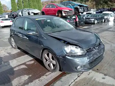 Scrapping Vehicle volkswagen golf vi (5k1) 1.4 tsi of the year 2025 powered caxa