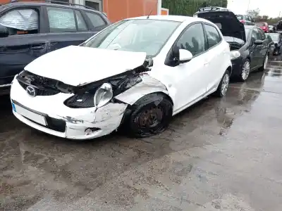 Sloopvoertuig MAZDA 2 (DE_, DH_)  van het jaar 2010 aangedreven ZJ46