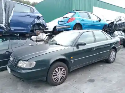 Sloopvoertuig AUDI 100 C4 SEDÁN (4A2)  van het jaar 1995 aangedreven AAT,ABP