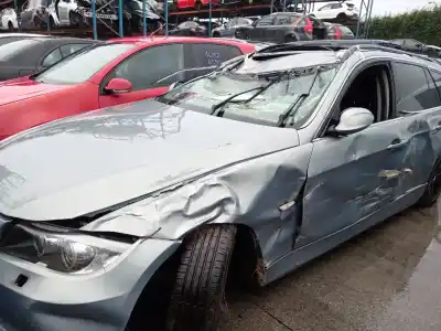 Veículo de Sucata bmw 3 touring (e91) 325 i do ano 2006 alimentado n52 b25 a