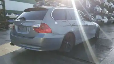 Veículo de Sucata bmw 3 touring (e91) 325 i do ano 2006 alimentado n52 b25 a