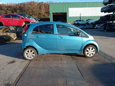 Véhicule à la ferraille peugeot ion electric de l'année 2011 alimenté y4f1