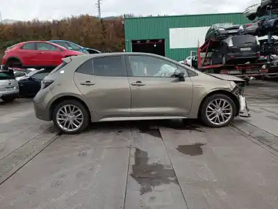 Veicolo di demolizione toyota corolla fastback (_e21_) 1.8 hybrid (zwe211) dell'anno 2019 alimentato 2zr-fxe