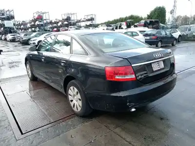 Véhicule à la ferraille audi a6 c6 (4f2) 2.0 tdi de l'année 2008 alimenté bre