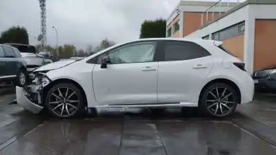 Veicolo di demolizione TOYOTA COROLLA FASTBACK (_E21_) 1.8 HYBRID (ZWE211) dell'anno 2025 alimentato 2ZR-FXE