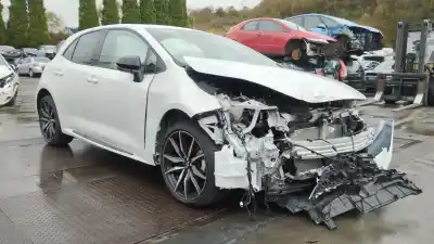 Veículo de Sucata toyota corolla fastback (_e21_) 1.8 hybrid (zwe211) do ano 2025 alimentado 2zr-fxe