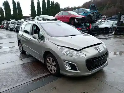 Véhicule à la ferraille peugeot 308 sw i (4e_, 4h_) 1.6 hdi de l'année 2012 alimenté 9hp