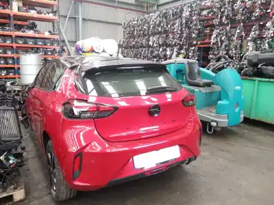 Véhicule à la ferraille opel corsa f 1.2 (68) de l'année 2024 alimenté hn05