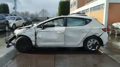 Verschrottungsfahrzeug seat leon (5f1) 1.6 tdi des jahres 2015 angetrieben clha